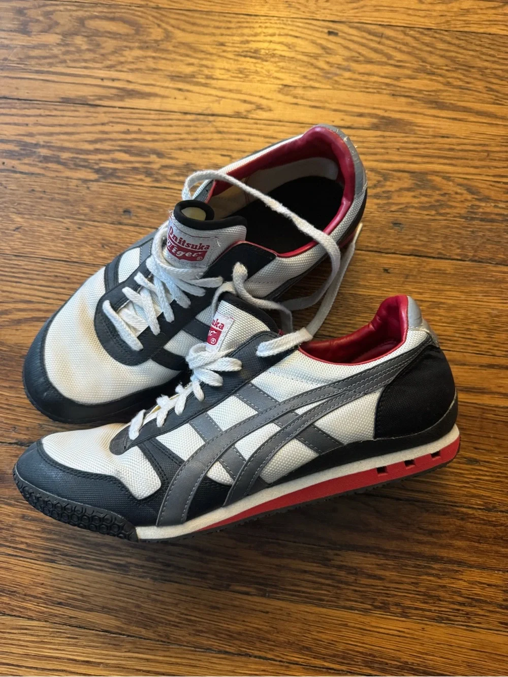 Onitsuka Tiger by Asics White Black Gray with Red Accent Men's Sneakers - Picture 2 of 11